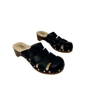 Ugg‎ Ore Wooden Clog in Black - Size 8